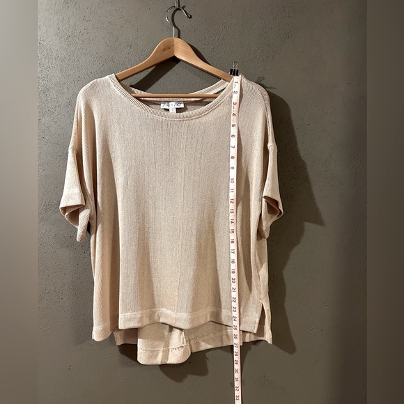 Women’s light tan knit top, size small - Picture 6 of 8